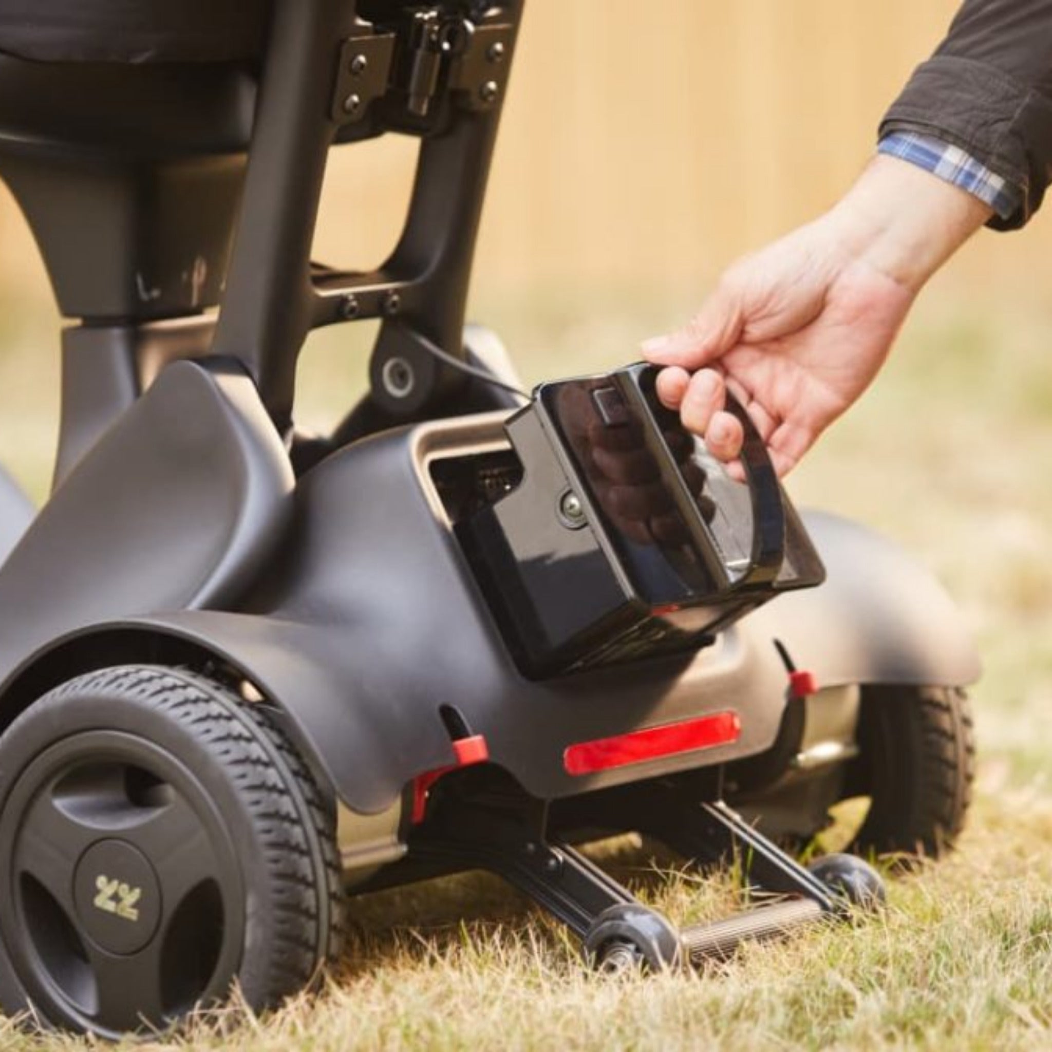 Elektrorollstuhl mit bis zu 40 km Reichweite