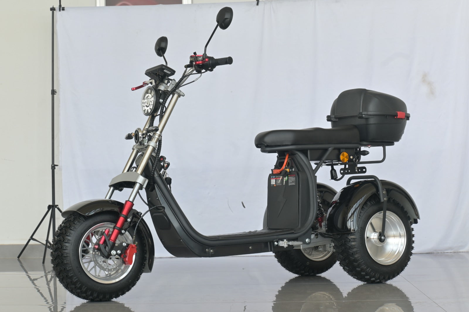 Citycoco Trike Scooter CP-7 – Kraftvolles Elektro-Dreirad mit Dual-Motor (mit Heckbox)